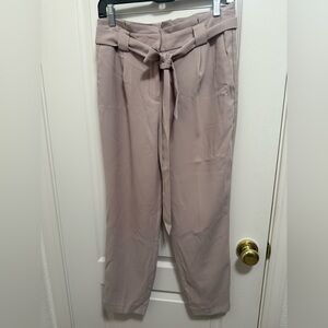 Express Women's Tie-Waist Trousers in Light Pink